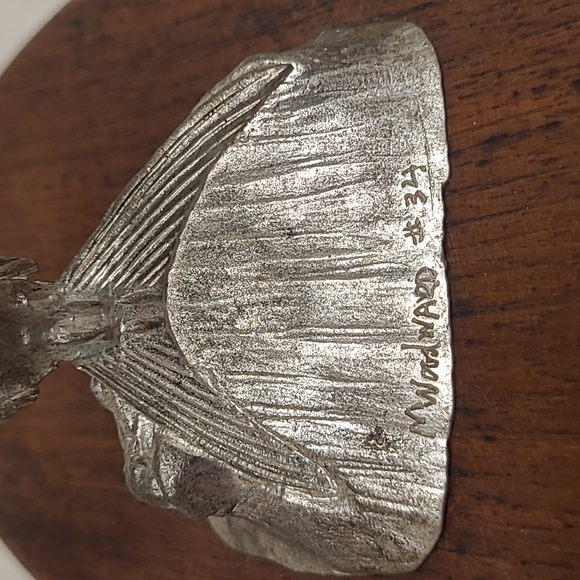 Vintage Signed Sailfish Figurine on Wood Base - Picture 13 of 16